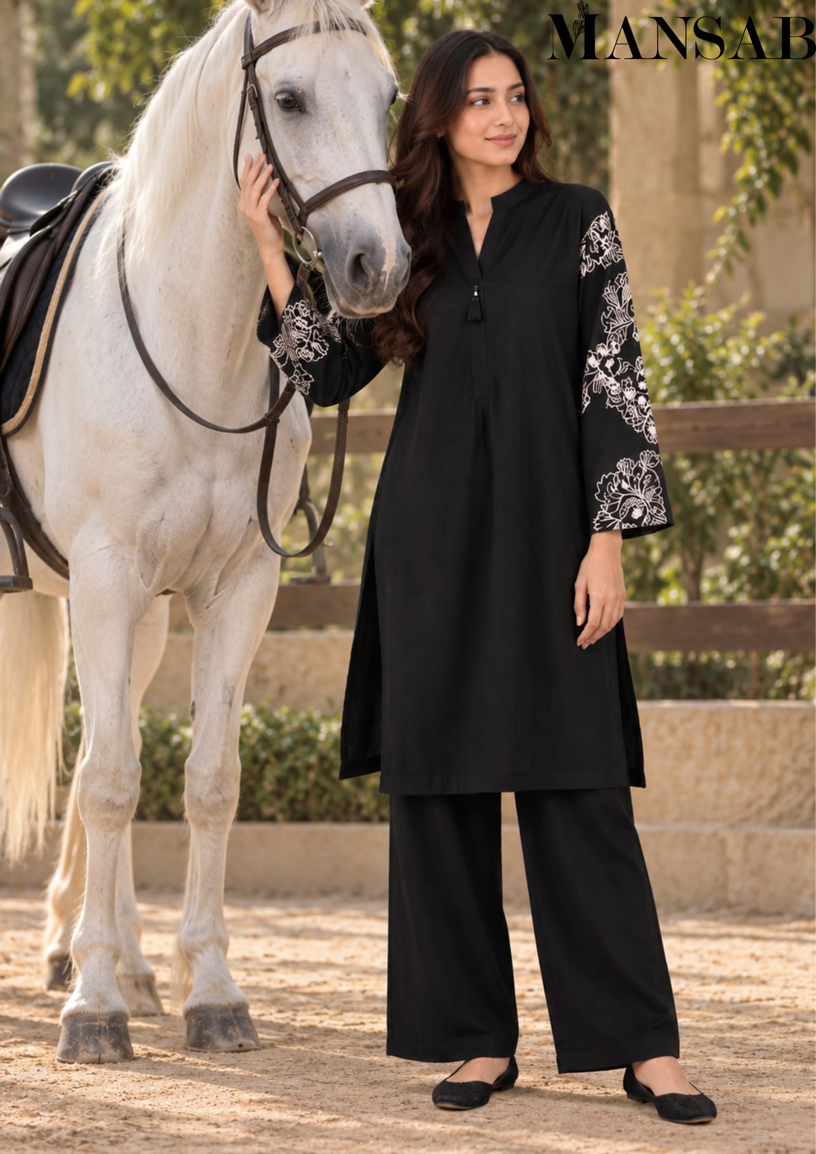 Black Floral Sleeve 2-Piece Suit