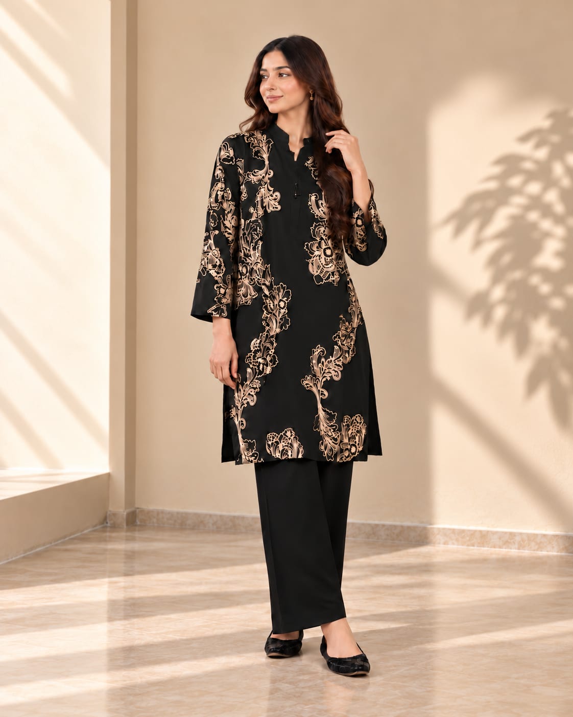 Black & Beige Floral 2-Piece Suit